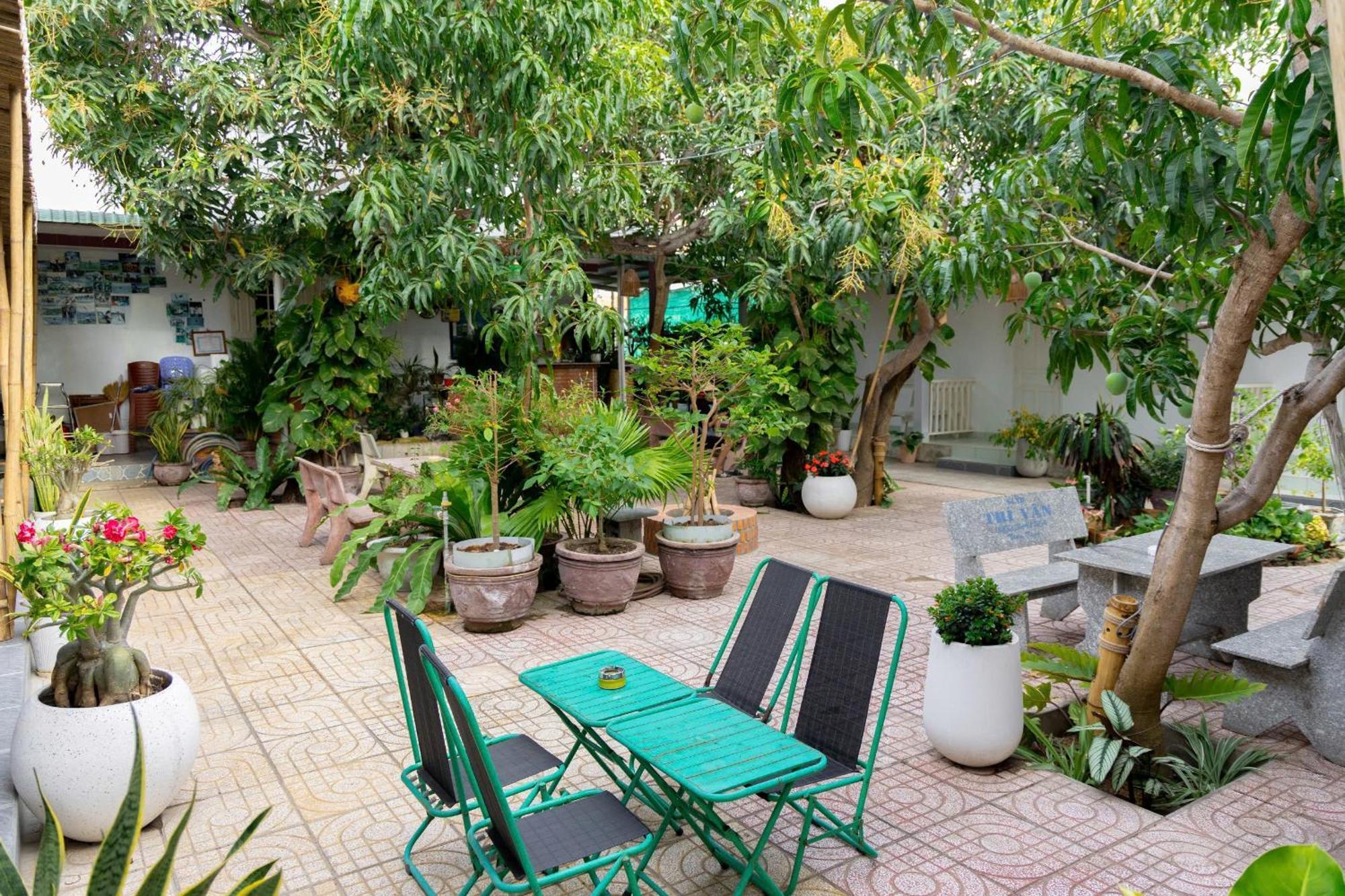 Binhyen Homestay ムイネー エクステリア 写真